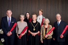 Edward Glaeser, Christiane Wendehorst, Irina Scherbakowa, Virginia Richter (Rektorin), Cindy Adams, Simone E. Volet, Amihai Mazar Auf dem Bild fehlt: Kuno Lauener